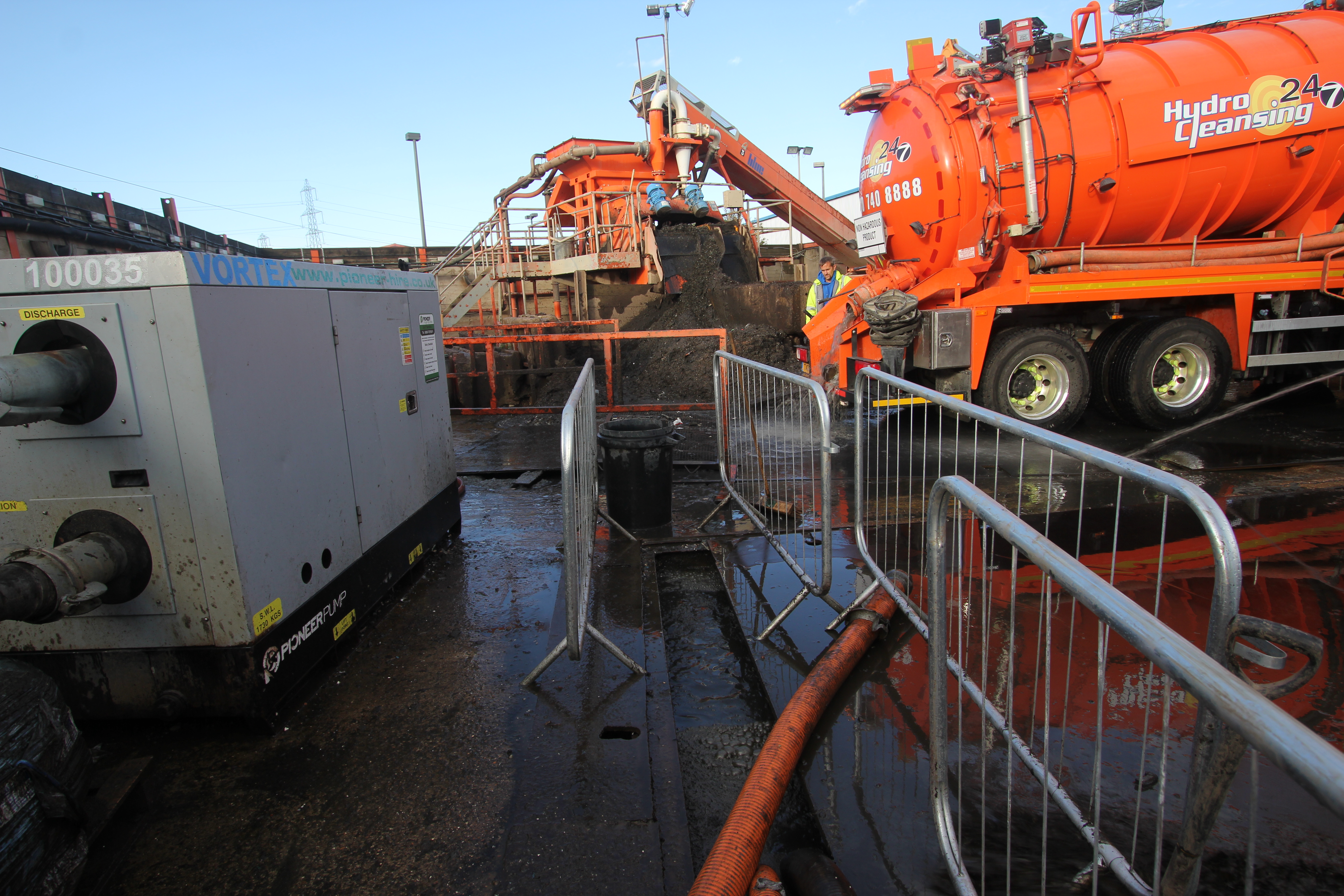 Effluent treatment tanks